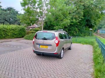 Dacia Lodgy